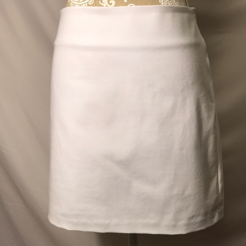 Poleci White, Fully-Lined, Cotton, Mini-Skirt